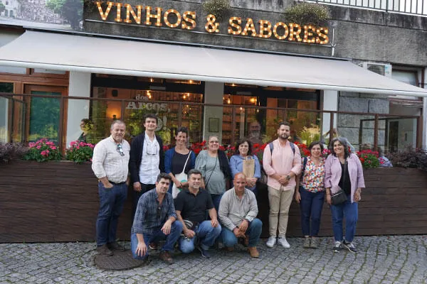 Visita Técnica sobre Circuitos Curtos | Alunos no Espaço Vinhos e Sabores